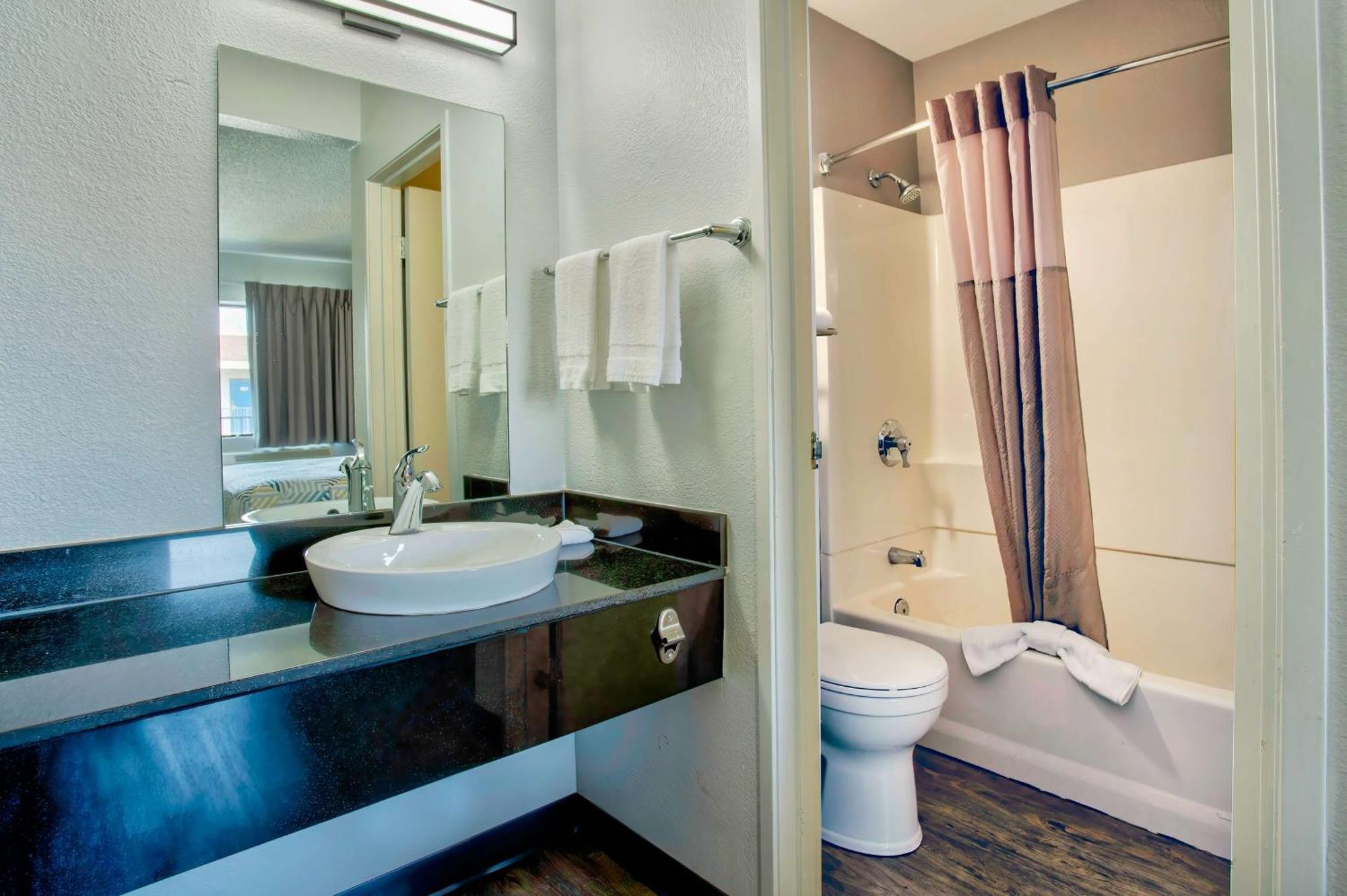 Motel 6-Salem, Or Экстерьер фото